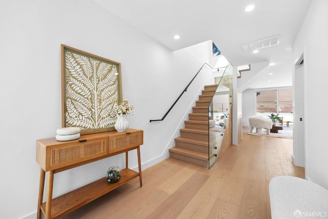 571 Gates Street, San Francisco, CA 94110