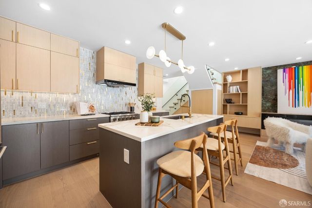 571 Gates Street, San Francisco, CA 94110