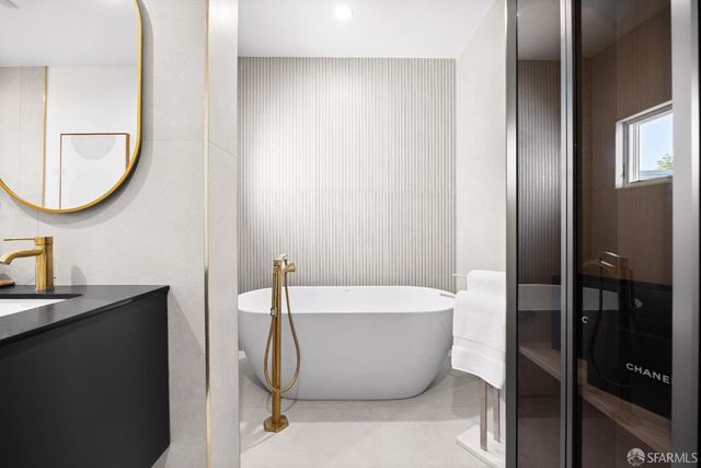 571 Gates Street, San Francisco, CA 94110