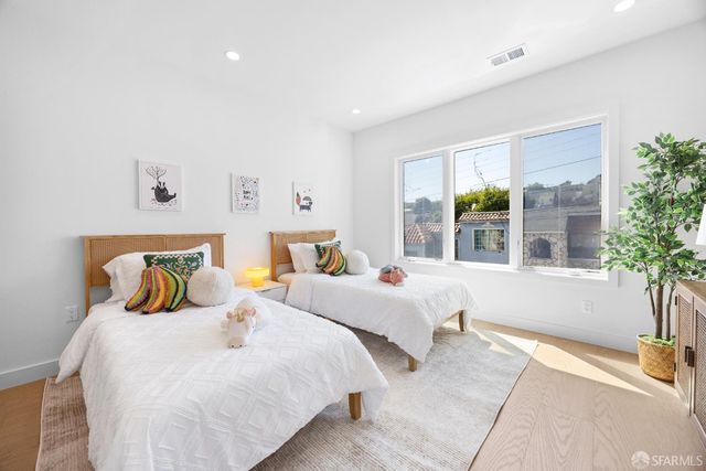 571 Gates Street, San Francisco, CA 94110