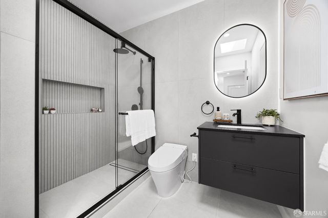 571 Gates Street, San Francisco, CA 94110