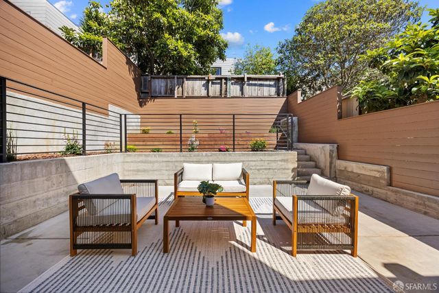 571 Gates Street, San Francisco, CA 94110