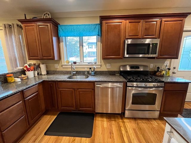 61 Warren Street 61, Watertown, MA 02472