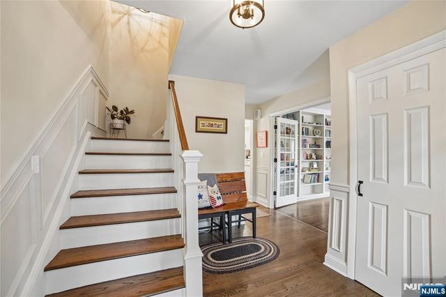 33 Frederick Drive, West Milford, NJ 07480