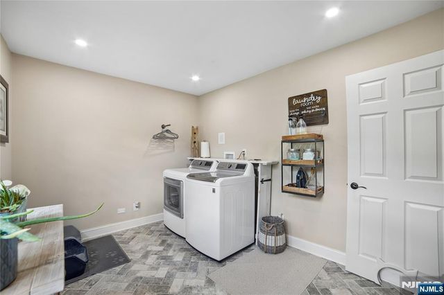 33 Frederick Drive, West Milford, NJ 07480
