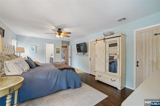 33 Frederick Drive, West Milford, NJ 07480