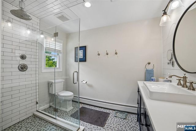 33 Frederick Drive, West Milford, NJ 07480