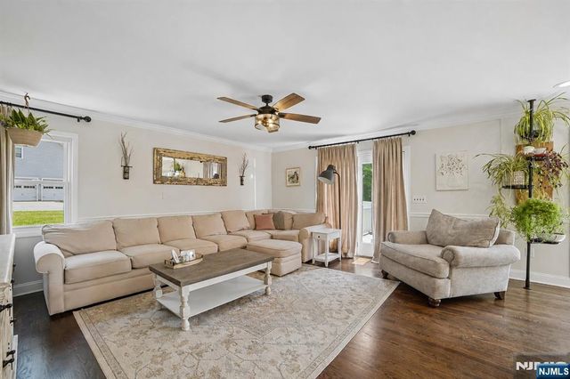 33 Frederick Drive, West Milford, NJ 07480