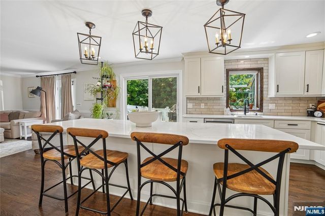33 Frederick Drive, West Milford, NJ 07480