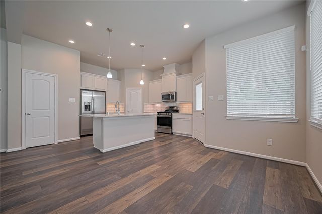 363 Biltmore Loop, Montgomery, TX 77316