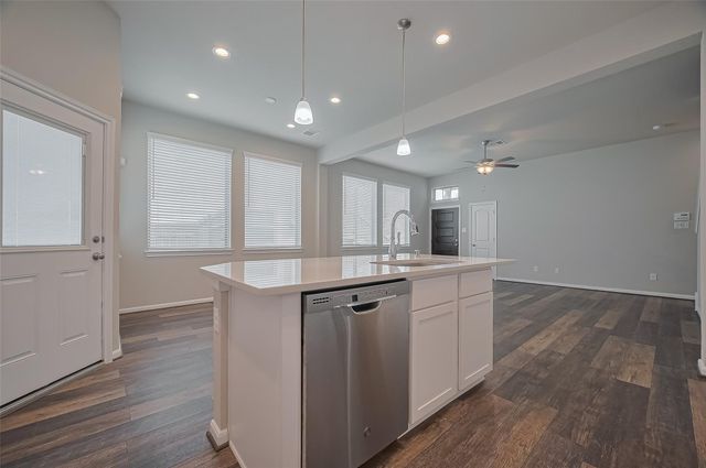 363 Biltmore Loop, Montgomery, TX 77316