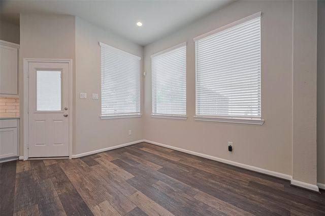 363 Biltmore Loop, Montgomery, TX 77316