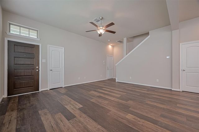 363 Biltmore Loop, Montgomery, TX 77316