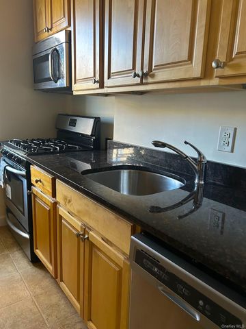 90 BRYANT Avenue Croydon-2.C, White Plains, NY 10605