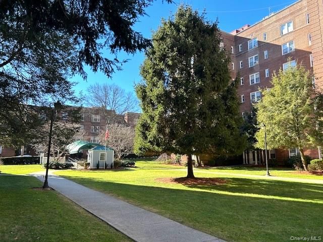 90 BRYANT Avenue Croydon-2.C, White Plains, NY 10605