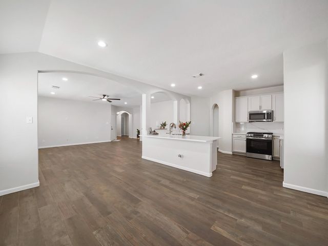 3301 Clover Hill Lane, Texas City, TX 77591