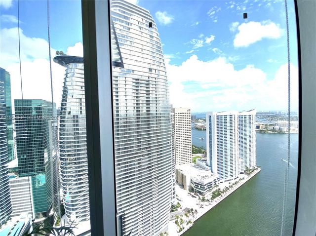 465 Brickell Ave 4402, Miami, FL 33131