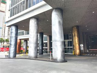 465 Brickell Ave 4402, Miami, FL 33131