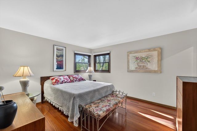3445 E Elmwood DRIVE, Elmwood Park, WI 53405