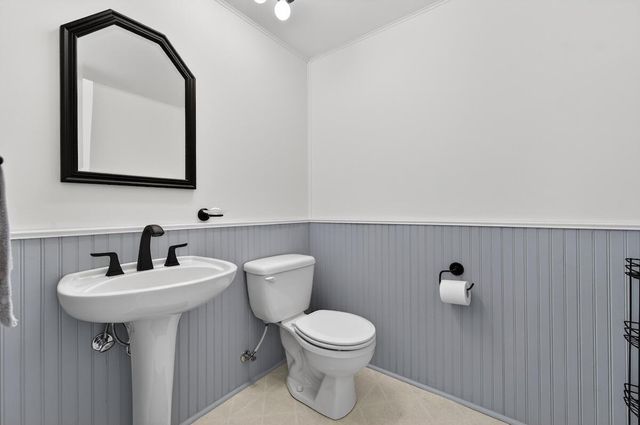 3445 E Elmwood DRIVE, Elmwood Park, WI 53405
