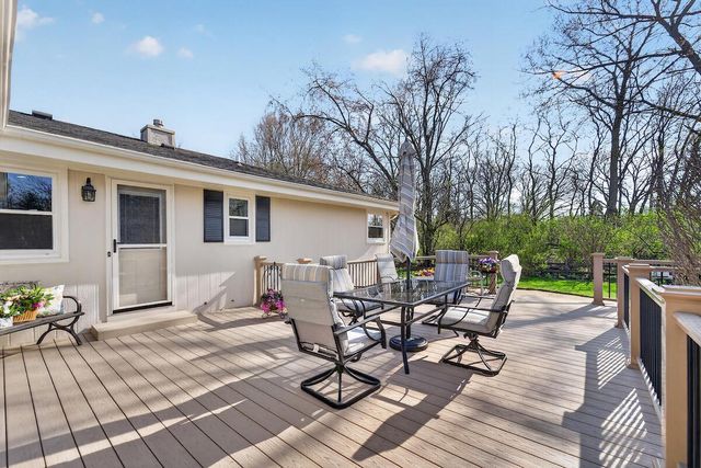 3445 E Elmwood DRIVE, Elmwood Park, WI 53405