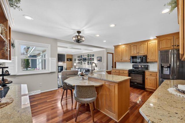 3445 E Elmwood DRIVE, Elmwood Park, WI 53405