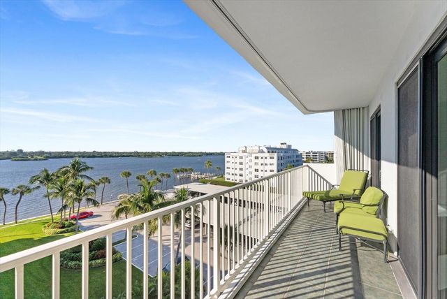 2860 S Ocean Boulevard 601, Palm Beach, FL 33480
