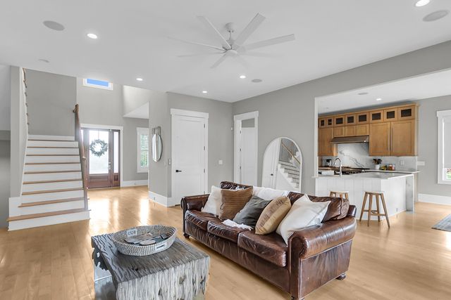 2504 Ballast Point, Mount Pleasant, SC 29466