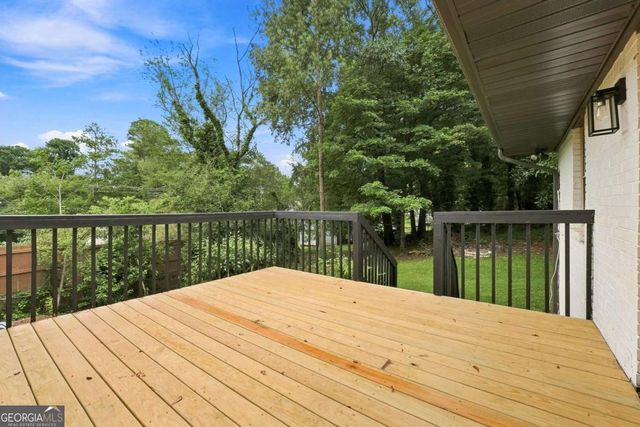 26 Vanguard Circle SW, Marietta, GA 30060