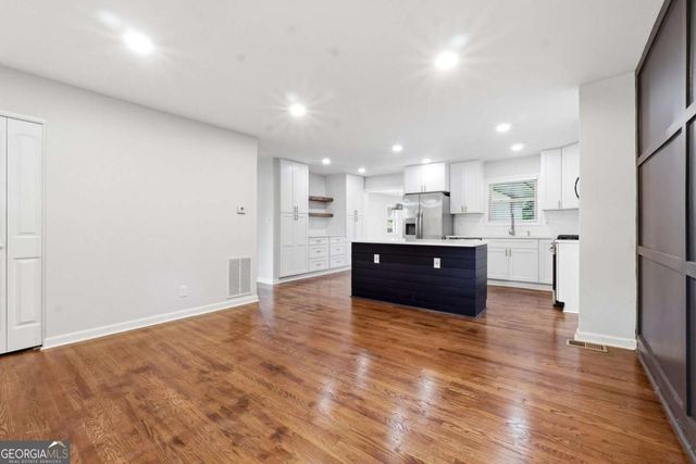 26 Vanguard Circle SW, Marietta, GA 30060