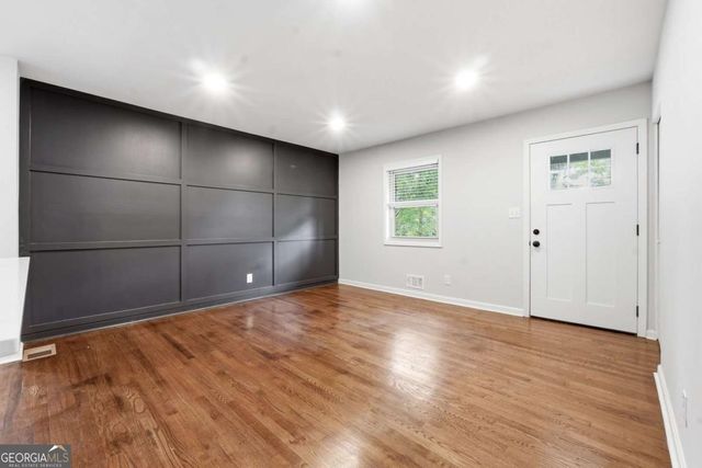 26 Vanguard Circle SW, Marietta, GA 30060