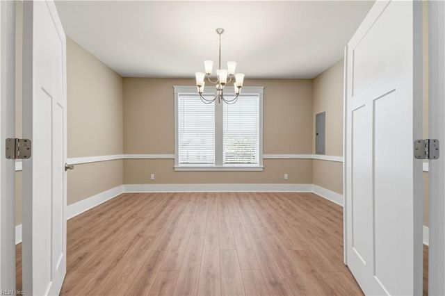 859 Little Bay AVE, Norfolk, VA 23503