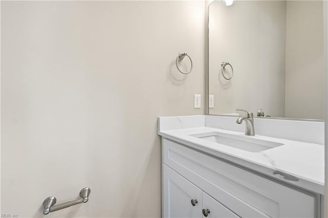 859 Little Bay AVE, Norfolk, VA 23503
