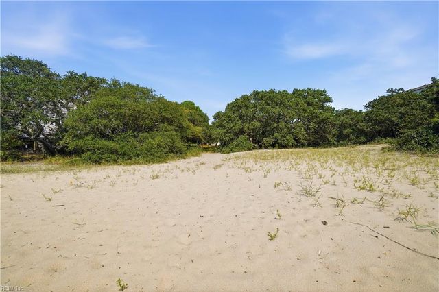 859 Little Bay AVE, Norfolk, VA 23503