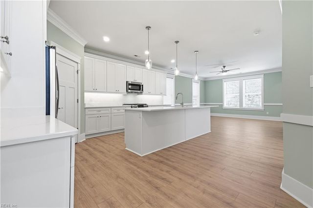 859 Little Bay AVE, Norfolk, VA 23503