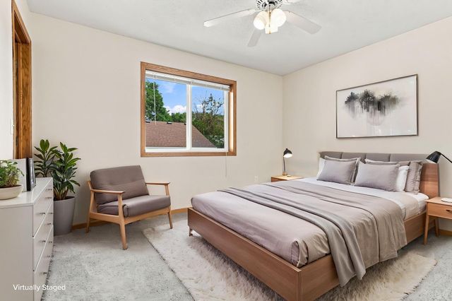 2567 91st Avenue NE, Blaine, MN 55449