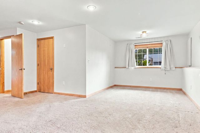 2567 91st Avenue NE, Blaine, MN 55449