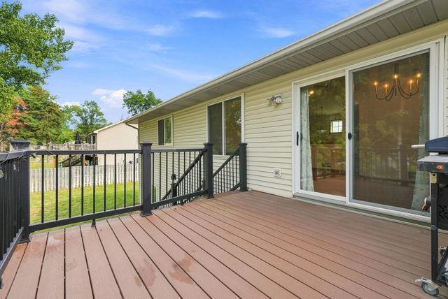 2567 91st Avenue NE, Blaine, MN 55449