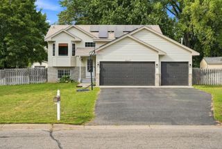 2567 91st Avenue NE, Blaine, MN 55449