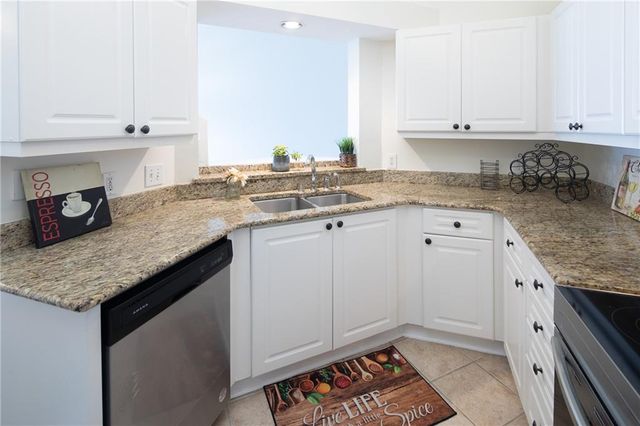 3334 Peachtree NE Road 1711, Atlanta, GA 30326