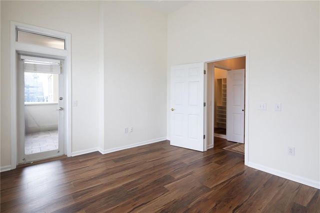 3334 Peachtree NE Road 1711, Atlanta, GA 30326