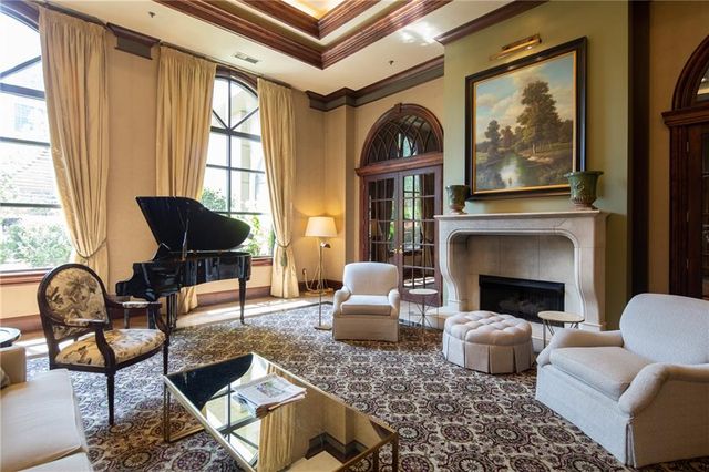 3334 Peachtree NE Road 1711, Atlanta, GA 30326