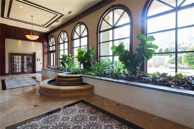 3334 Peachtree NE Road 1711, Atlanta, GA 30326