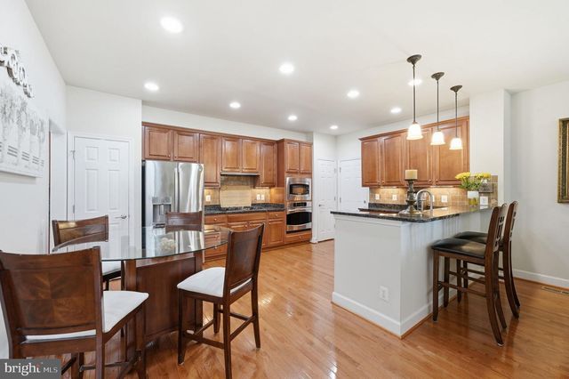 20789 RED CEDAR DR, Leesburg, VA 20175