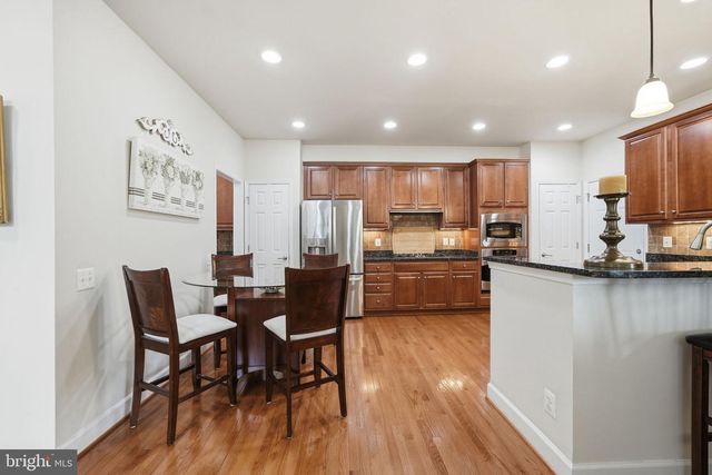 20789 RED CEDAR DR, Leesburg, VA 20175