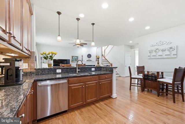 20789 RED CEDAR DR, Leesburg, VA 20175