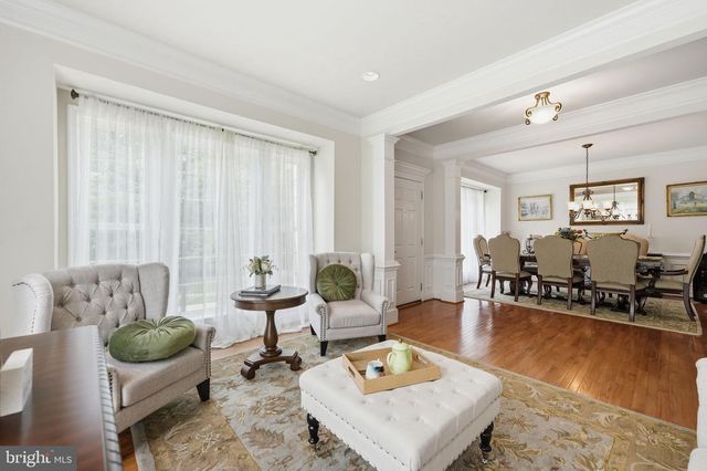 20789 RED CEDAR DR, Leesburg, VA 20175