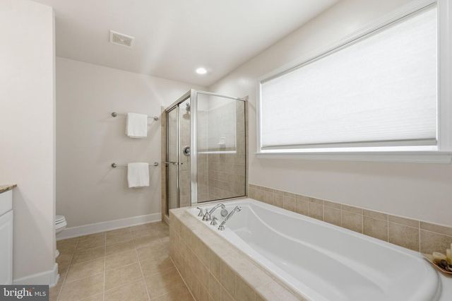 20789 RED CEDAR DR, Leesburg, VA 20175