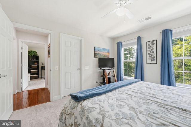 20789 RED CEDAR DR, Leesburg, VA 20175
