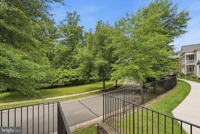 20789 RED CEDAR DR, Leesburg, VA 20175